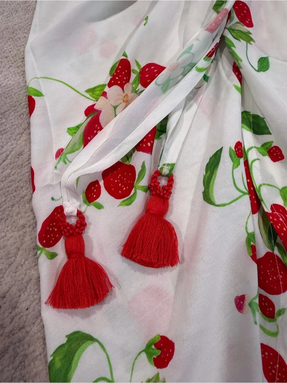 PQ Swim Strawberry Fields Sarong Swim Cover Up Pareo Skirt NWT $94 Retail
